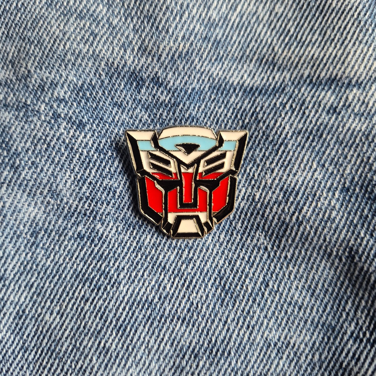 Pin Autobots